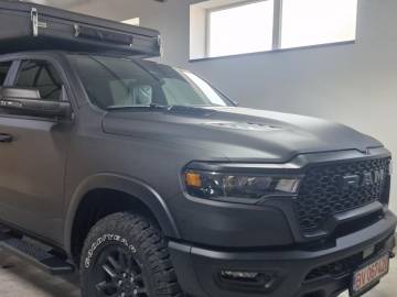 Colantare Dodge Ram 