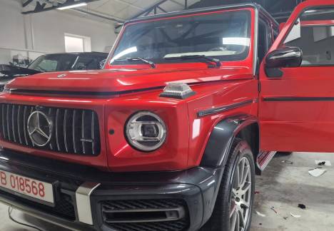 Colantare Mercedes G-Class