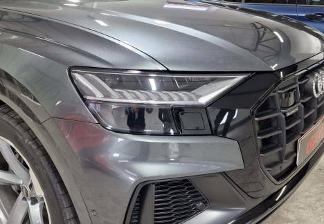 "Protecție Vopsea Audi Q8: Descoperă Foliile Transparente de Înaltă Calitate"