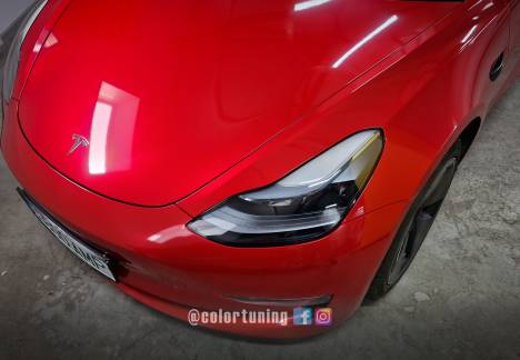 Colantare Tesla Roșie - Transformare Completa