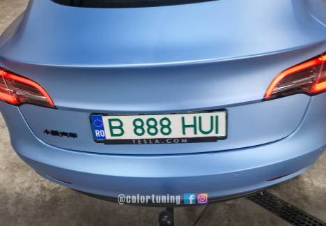 Colantare Auto Tesla: Folie Personalizată