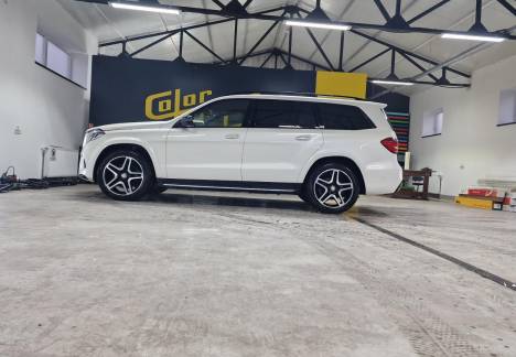 Mercedes GLS satin grey