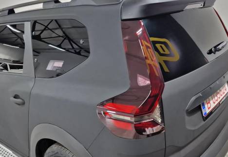 folie auto negru mat dacia