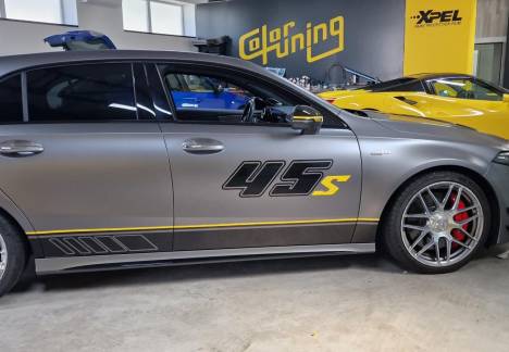 Full wrap Mercedes A45 AMG – folie premium