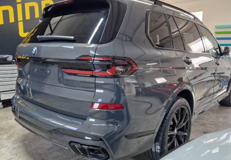 folie ppf lucios bmw x7 bucuresti