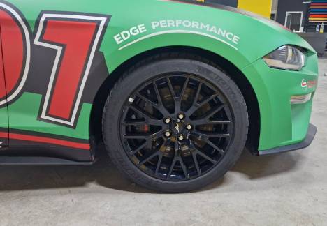 Ford Mustang colantat integral Castrol