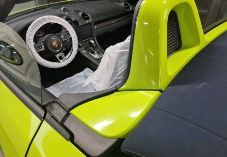 colantare integrală Porsche Cayman România