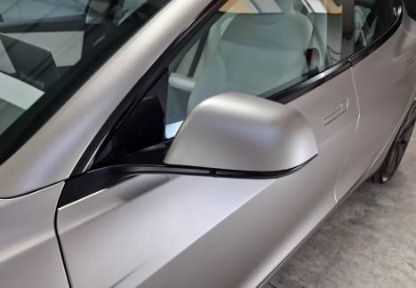 Tesla satin metalic